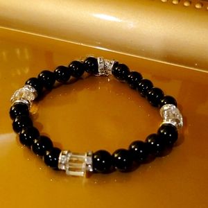 Ladies Fashionable BRACELET  - $5
